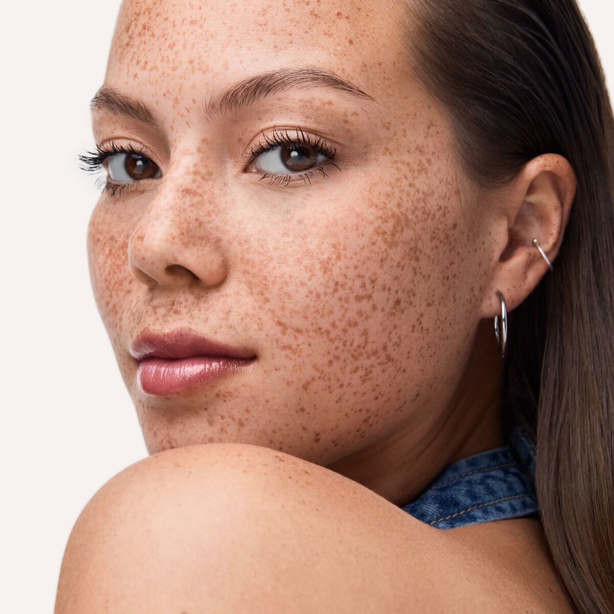 V2HB018F85D0EC50E4B8998F427EE970784R7700576P9