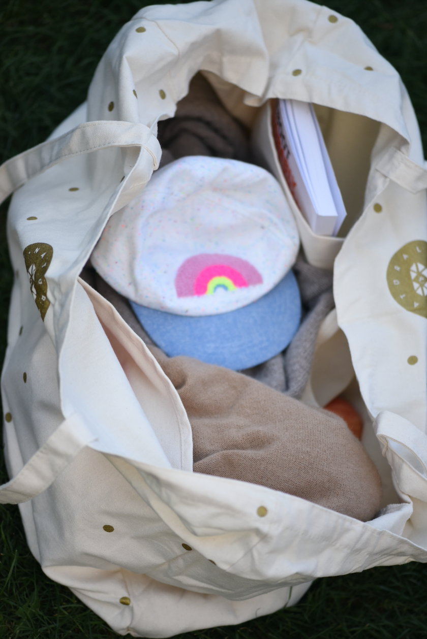 NATURALSOPHY Zwarte stippen shopping mom bag met 6 binnenzakken